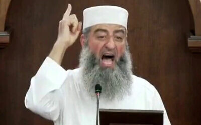 Extremist cleric Sheikh Ahmed Zod delivers an inflammatory sermon at a mosque in Lakemba.